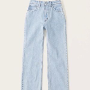 Abercrombie Curve Love High Rise 90’s Relaxed Jean